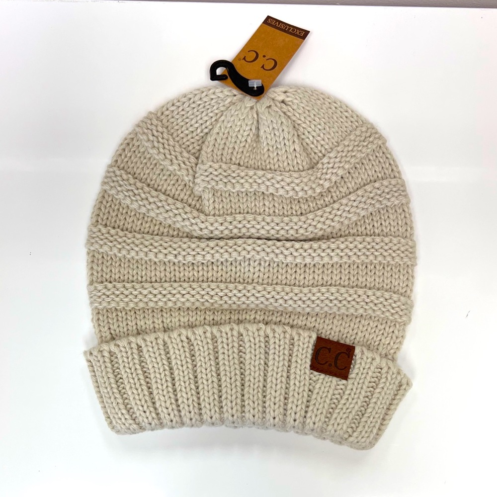 NWT C.C Brand Light Khaki Color Slouch Knitted Winter Hat